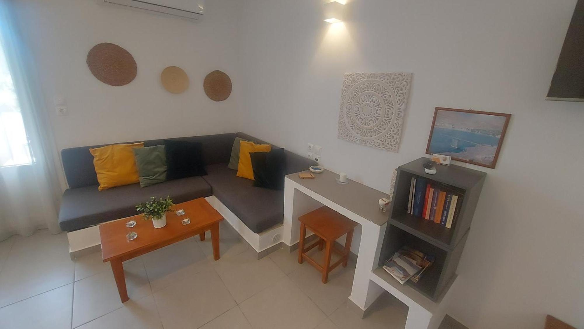 Niso Apartment *